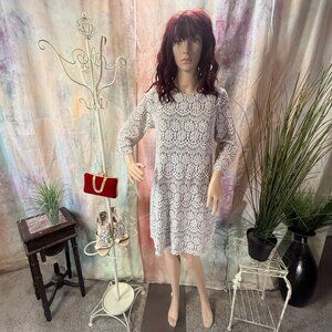 📌Jessica Howard  Beautiful Lace Knee Length 3/4 Sleeve Shift Dress w Blink